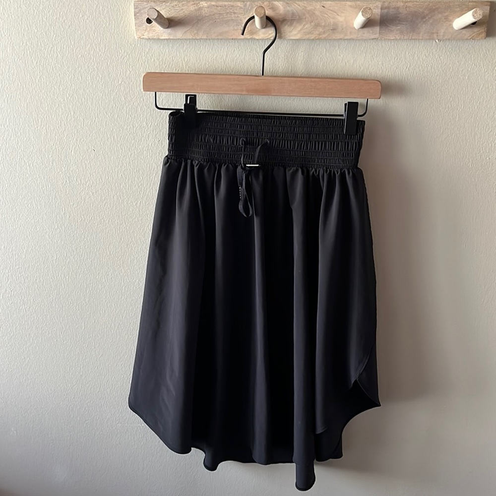 Lululemon skirt size 2/4